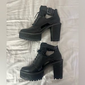 SHOE CULT by Nasty Gal platform chunky boot heel